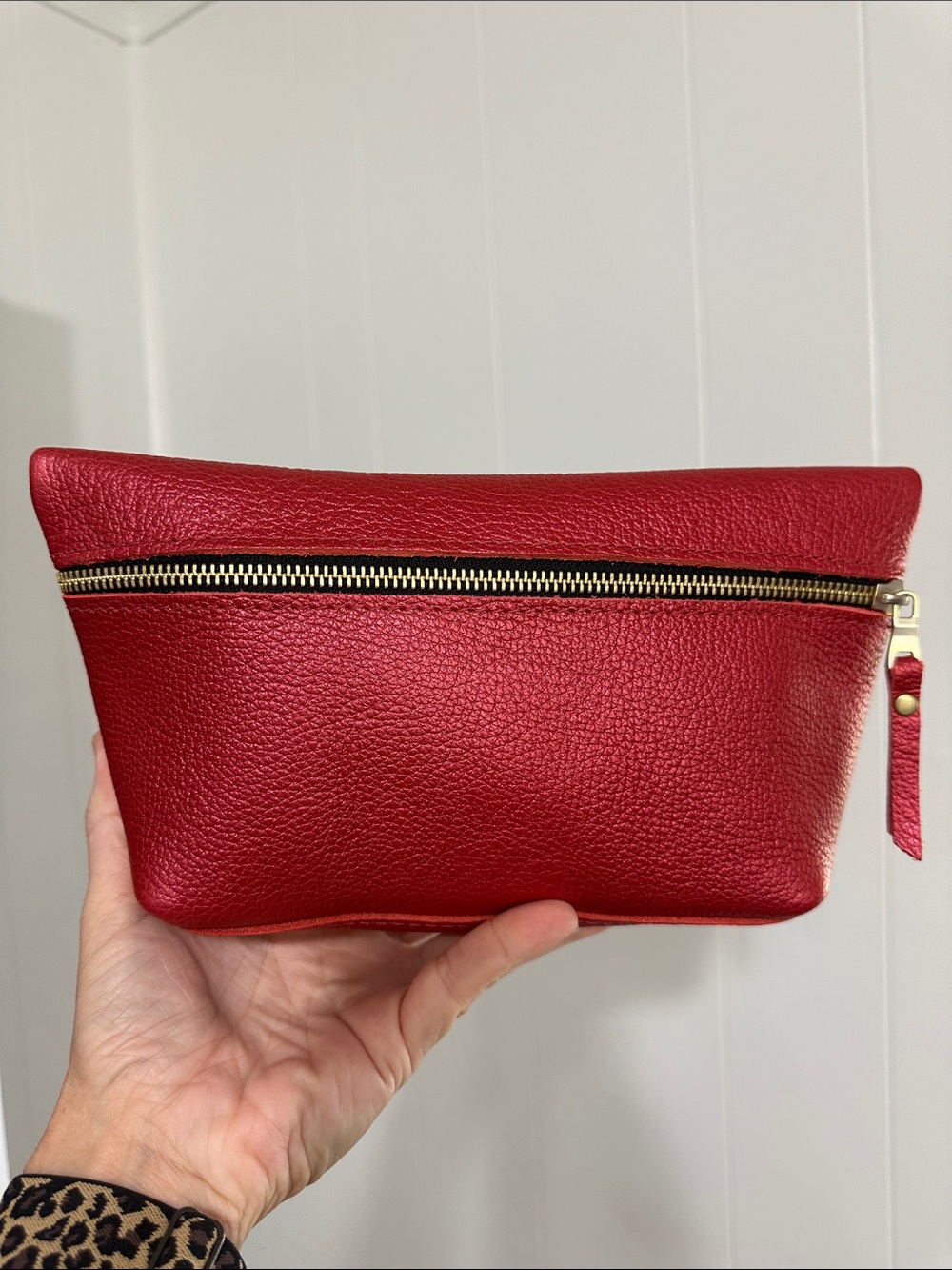 PORTLAND LEATHER GOODS Reba Red Metallic Large Makeup Bag
